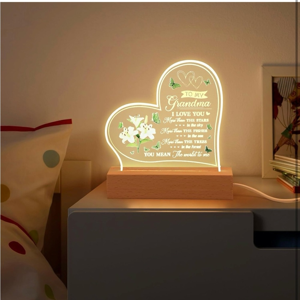 Mother's Day Gift for Grandma Heart-Shaped LED Night Light